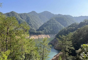 梅湾湖第 1 张图片