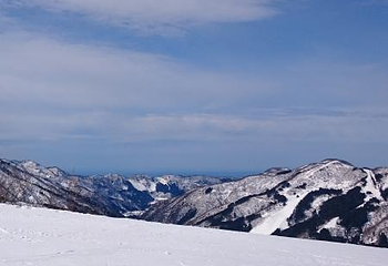 白山一里野温泉滑雪场第 4 张图片