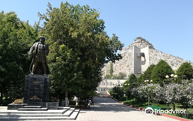 Alymbek Datkanyn Aykeli第 3 张图片